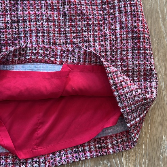 White House Black Market Tweed Skirt - Picture 5 of 13